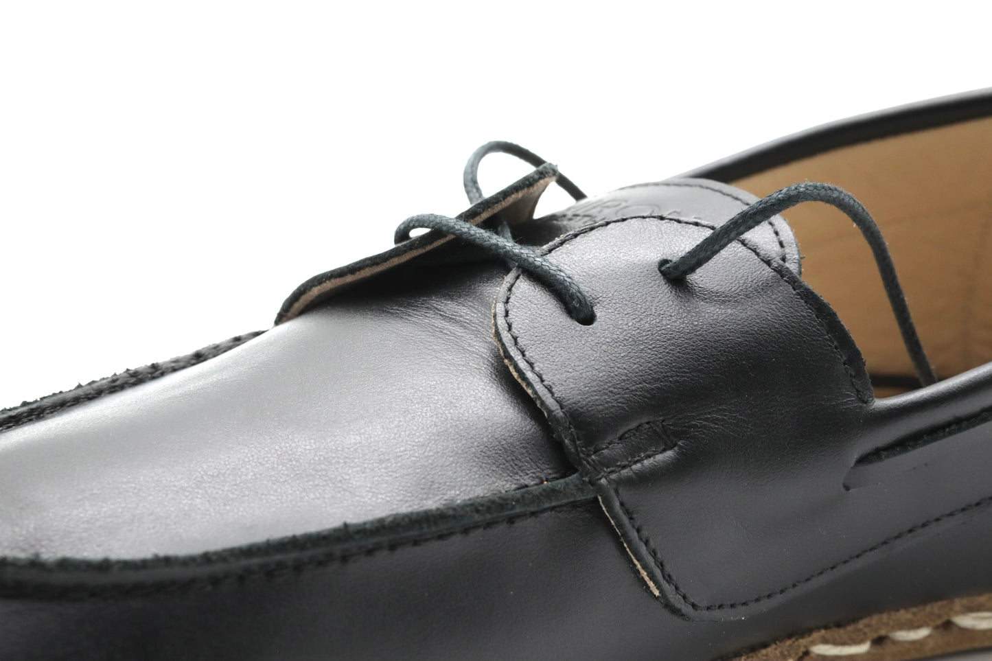 THERON Earthwear — Conductive Laced Loafer